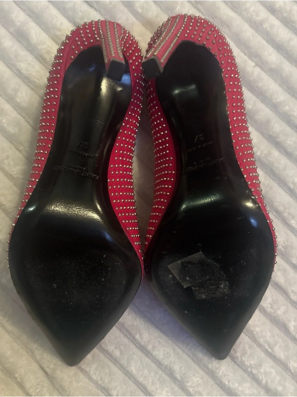 Saint Laurent Studded Hot Pink Studded Pumps - Picture 5 of 7